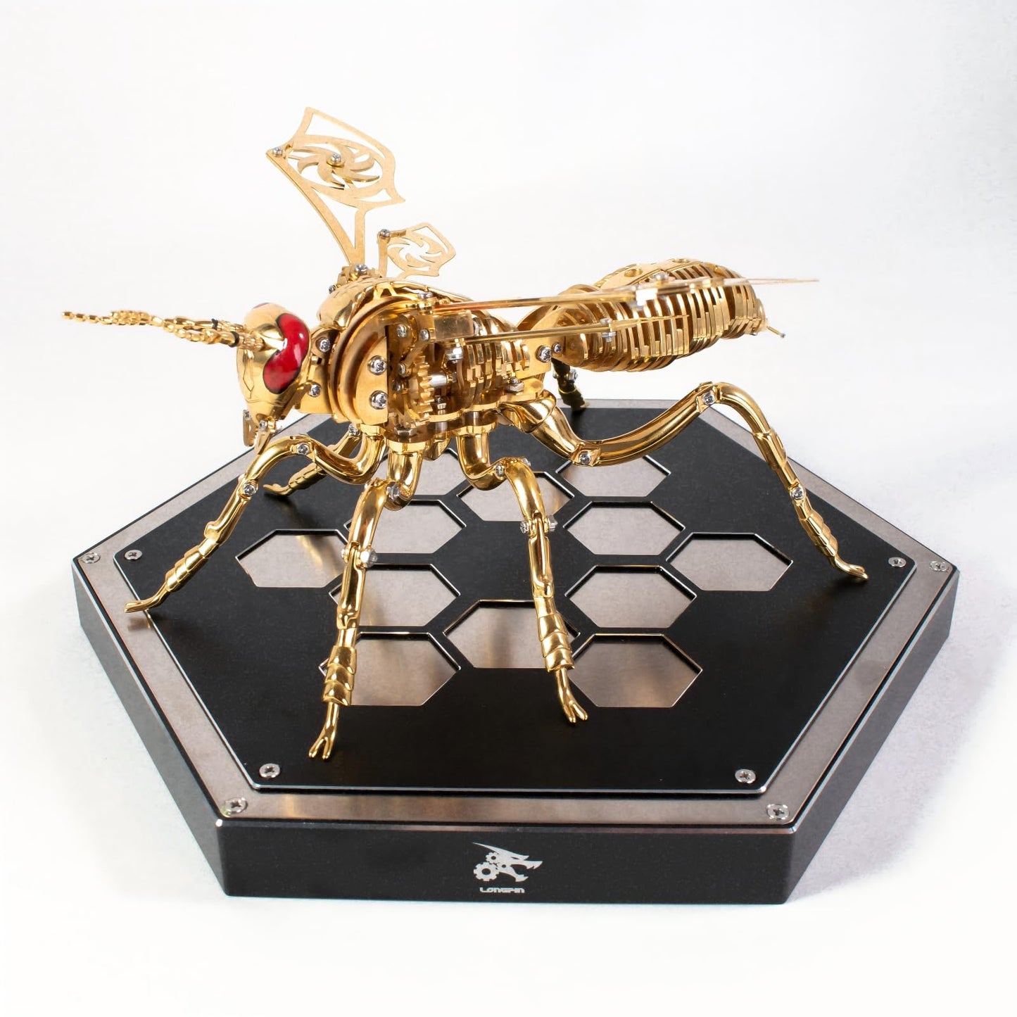 Gold-Plated Metal Bee Model Kit - 3D Stainless Steel Mechanical Insect Puzzle for Adults - Steampunk Bionic Wasp Sculpture - Executive Desktop Art and Stress Relief Gift(Bee-Gold)