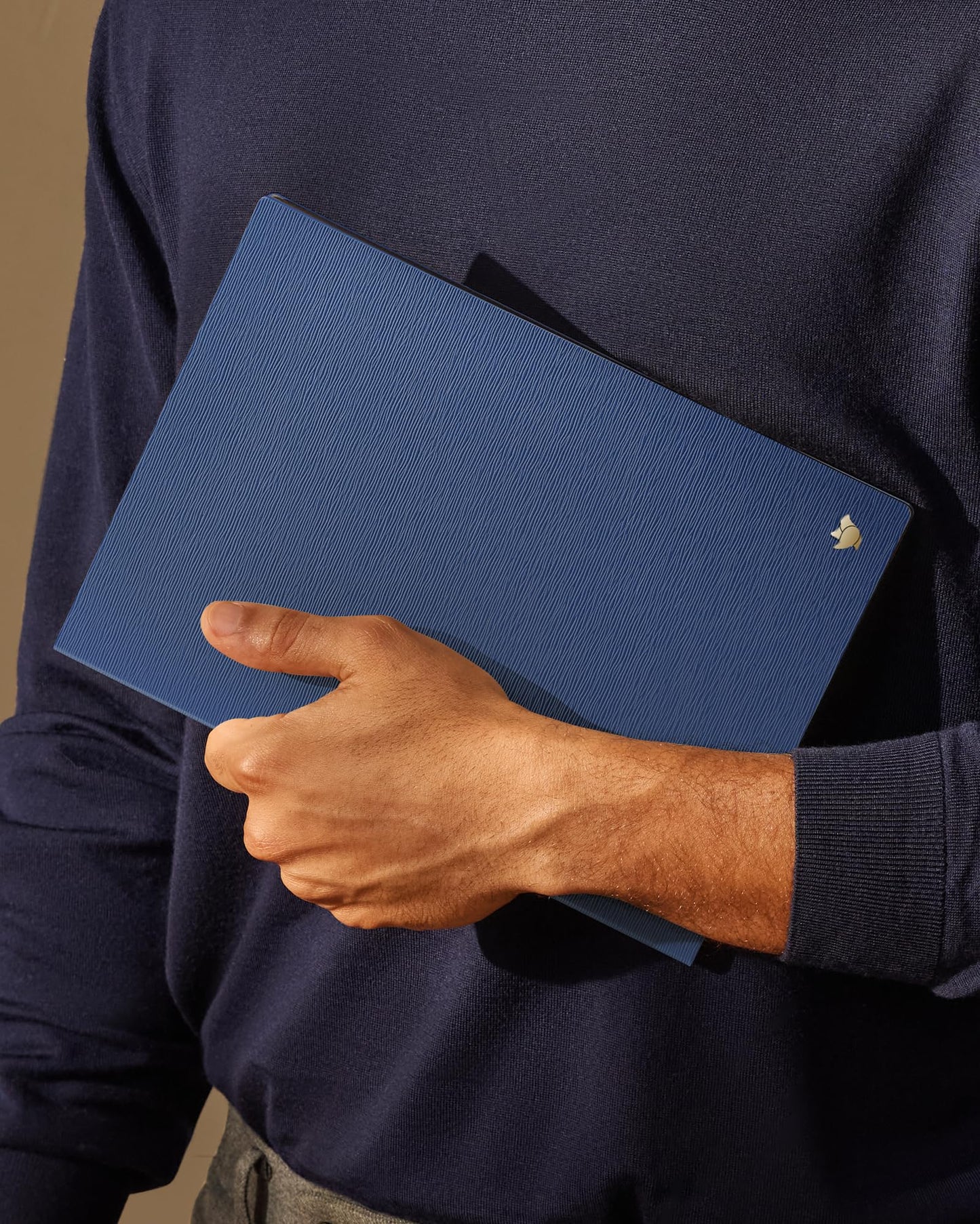 iflytek AINOTE 2 Bundle with Deep Navy Folio Case, 10.65" E-Ink Tablet, AI Note Taking Digital Notebook for Meeting, Voice-to-Text, 16-Language Transcription, Handwritten-to-Text, Ultra-Thin 4.2mm