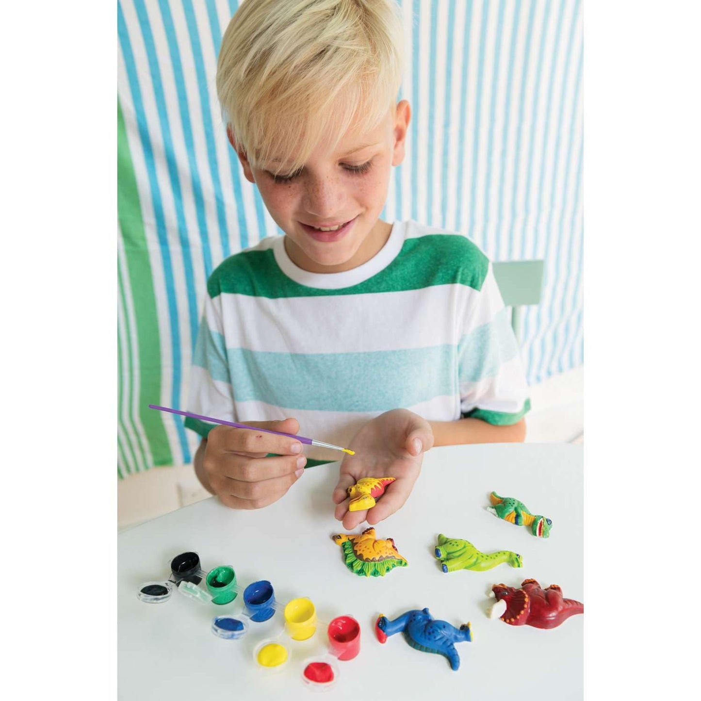 4M | STEAM Dinosaur World Exploration| Hands-On Science Kit with Dinosaur Figures & Fossil Experiments for Kids Ages 5+ - Educational Paleontology Toy Gift