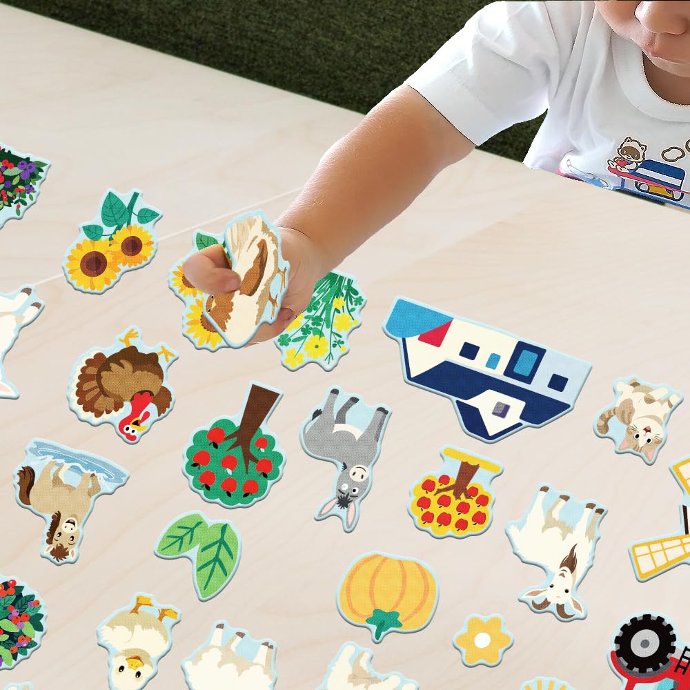 BEUNITONE 45-Pcs Zoo Farm Animal Felt Storyboard with Felt Background fabric-11 x 9 inches Flannel Board Stories for Interactive Storytelling Play Activity Kits-Elephant,Panda,Giraffe,Lion,Tiger