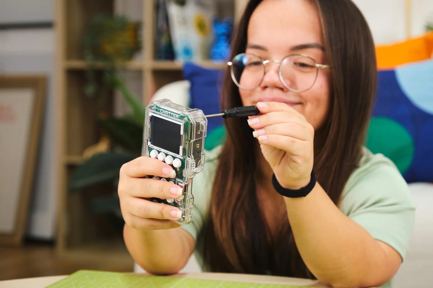 CircuitMess Chatter 2.0 | Educational STEM Radio Project for Kids & Teens | Wireless Two-Way Communication & Encrypted DIY Kit
