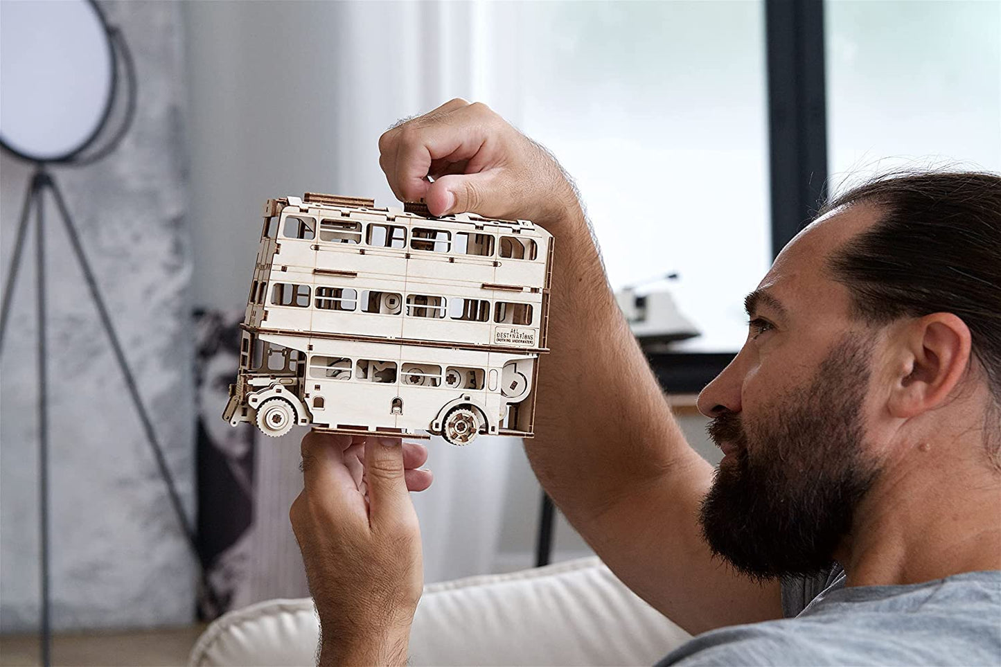 UGEARS Wooden 3D Puzzles for Adults - Harry Potter Knight Bus Wooden Model Building Kits with Spring-Powered Motor – Mechanical Harry Potter Puzzle DIY Crafts for Adults 268 Pcs