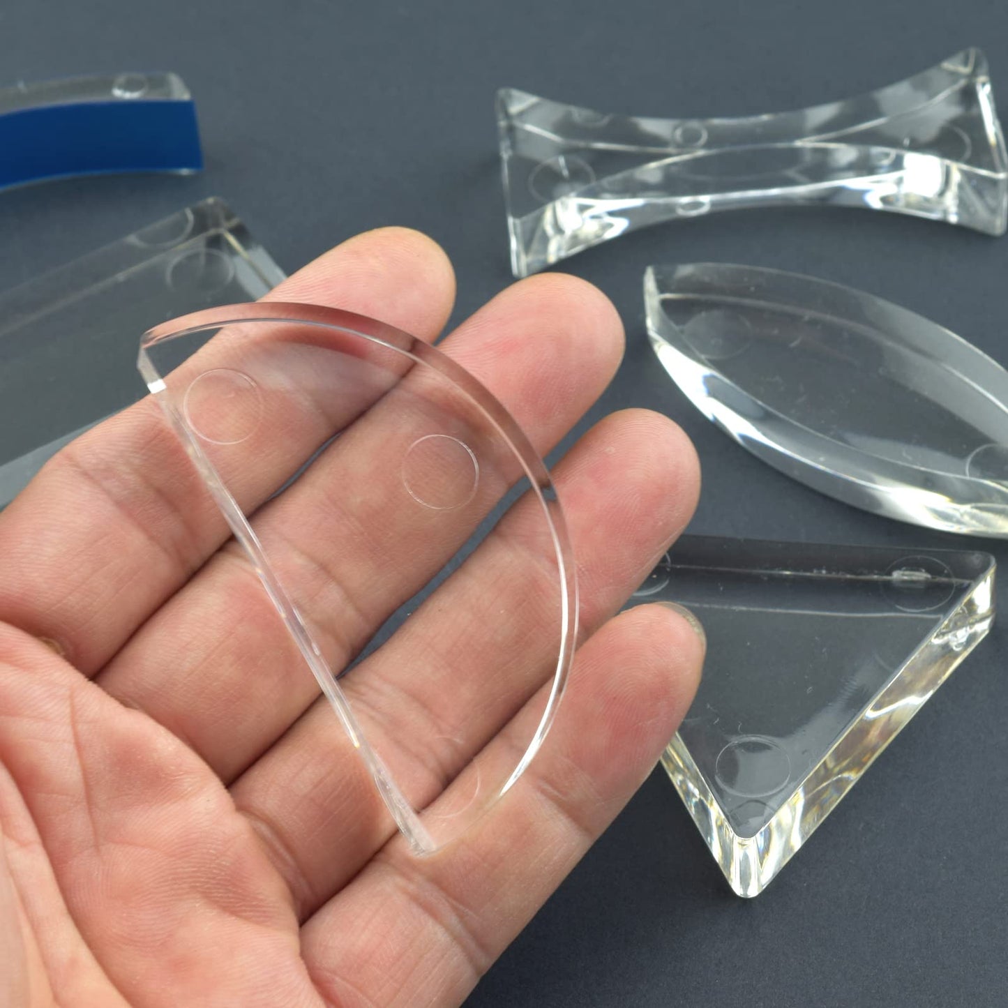 6 Pcs Acrylic Glass Light Prism Optical Lens Triangular Semicircular Rectangular Concave Convex Mirror Len Physics Demonstration Tools Equipment for Physics Teaching Lab Reflection Refraction Science