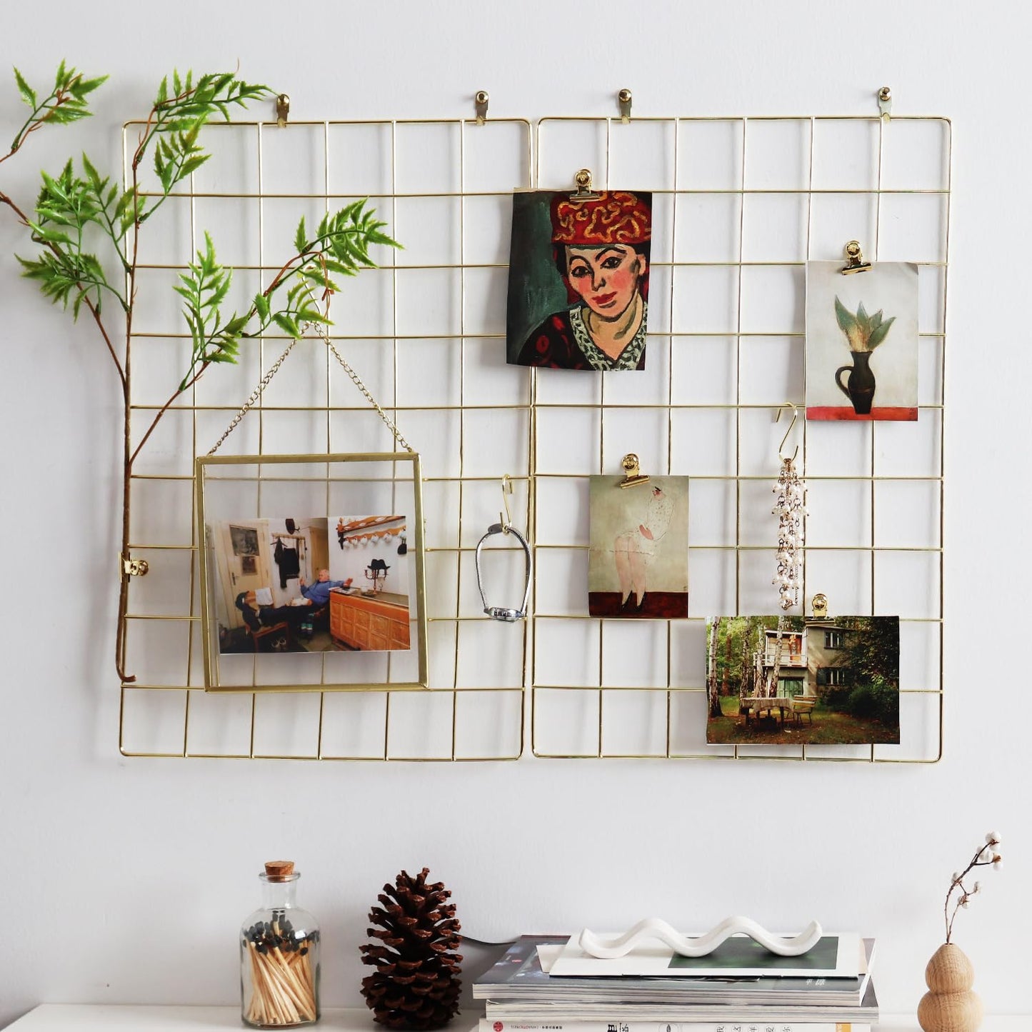 PEAUARL Metal Mesh Wall Grid Panel for Photo Display,Message Board,Size: 17.5" x 11.8",Pack of 2 (Gold)