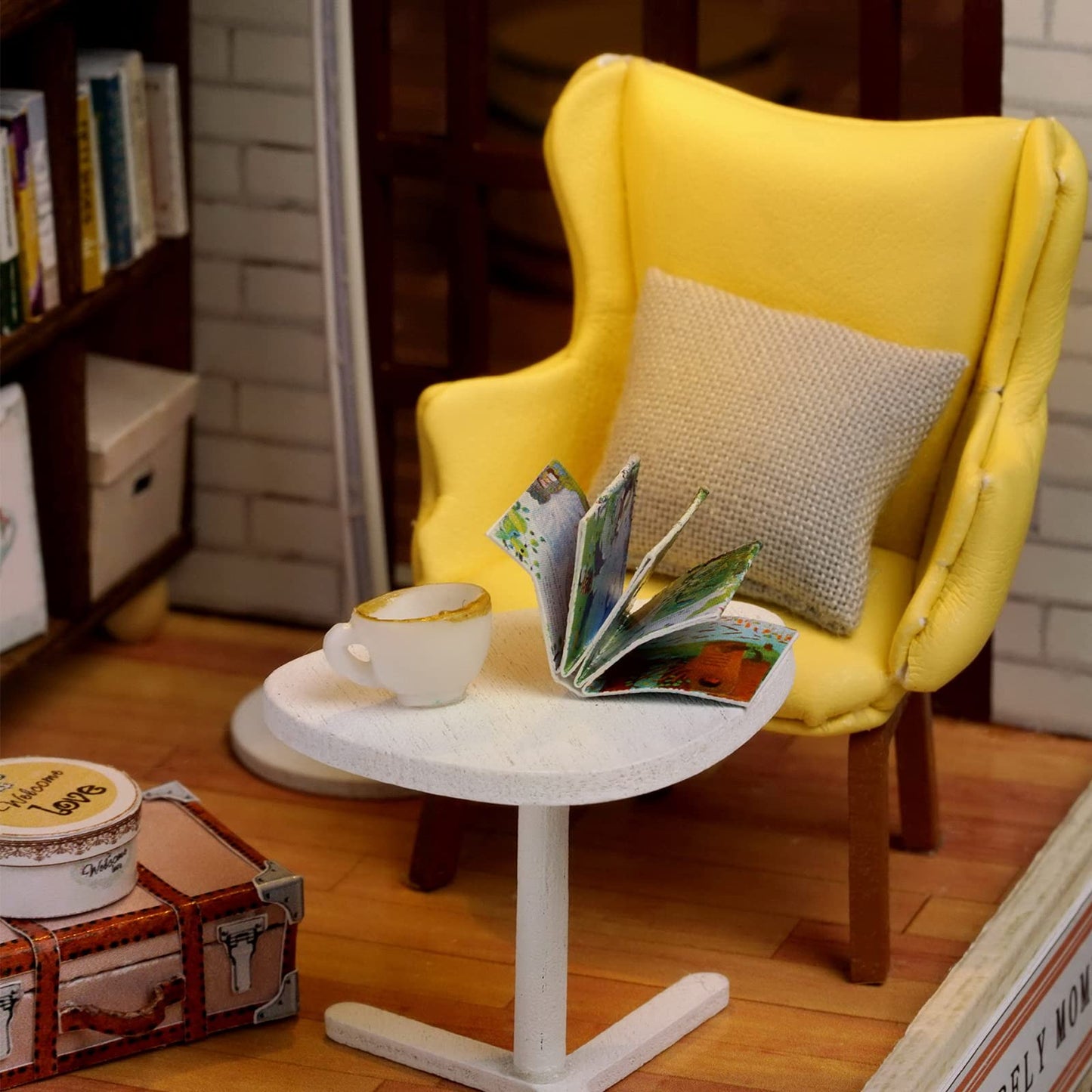 CUTEROOM DIY Doll House Miniature Furniture Wooden House Kit with Dust Cover & LED Light and Accessories-Leisure Moment