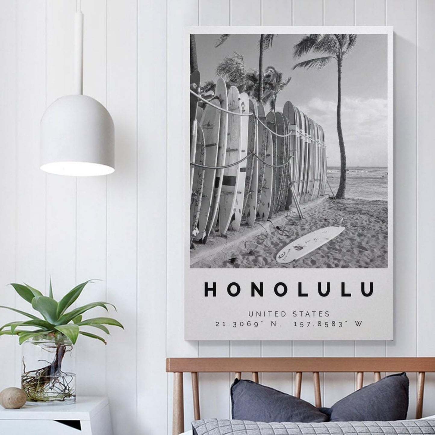 Honolulu Poster Black And White Featuring Surfboards, Palm Trees & Ocean View Canvas Wall Art Aesthetic Decorative Painting Living Room Restaurants, Pool Halls And Hotelsstyle 12x18inch(30x45cm)
