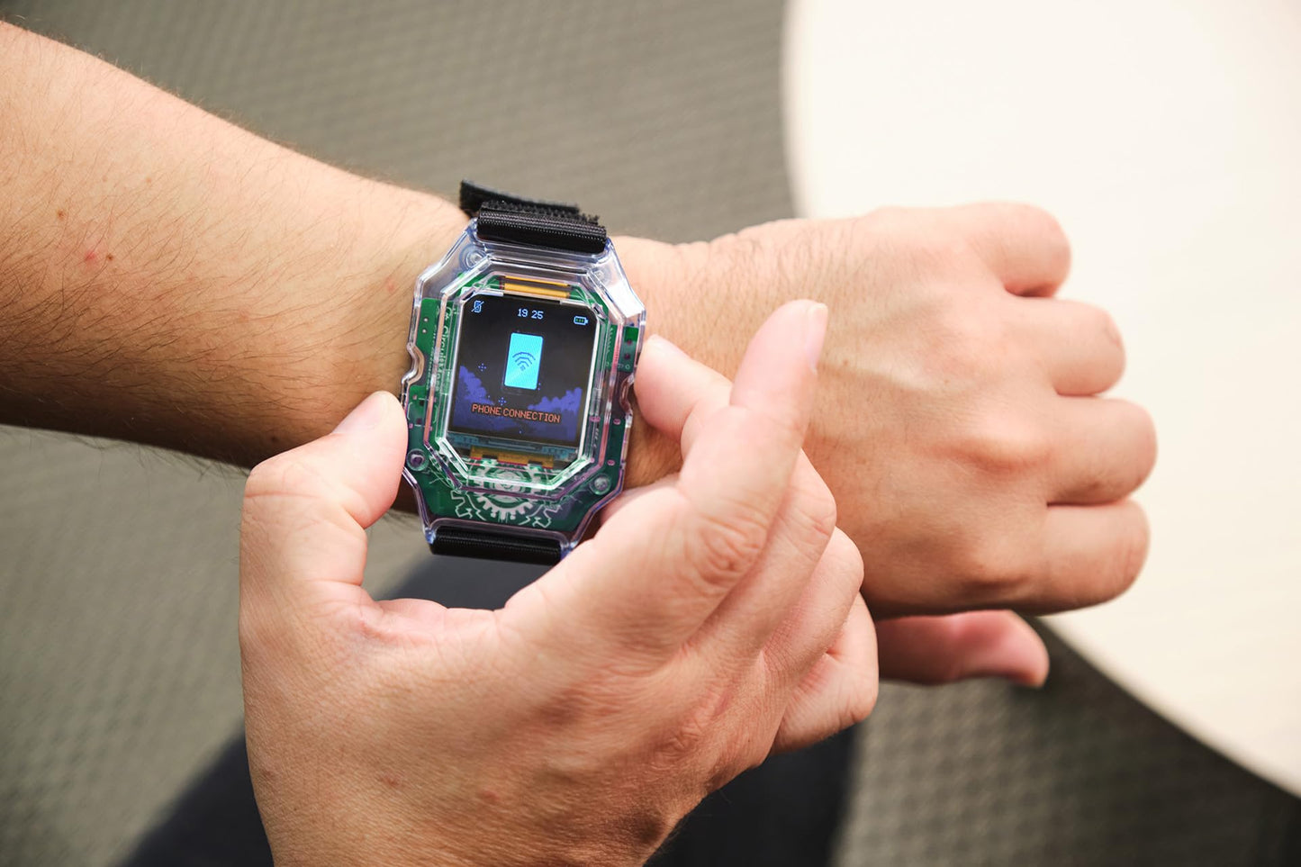 CircuitMess Clockstar 2.0 | Build & Code Your Smartwatch | Learn Electronics & Coding | Educational STEM Gift for 11+