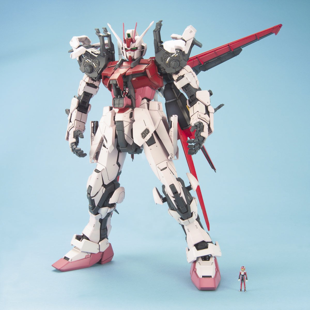 Bandai Hobby Strike Rouge + Skygrasper 1/60, Bandai Perfect Grade Action Figure