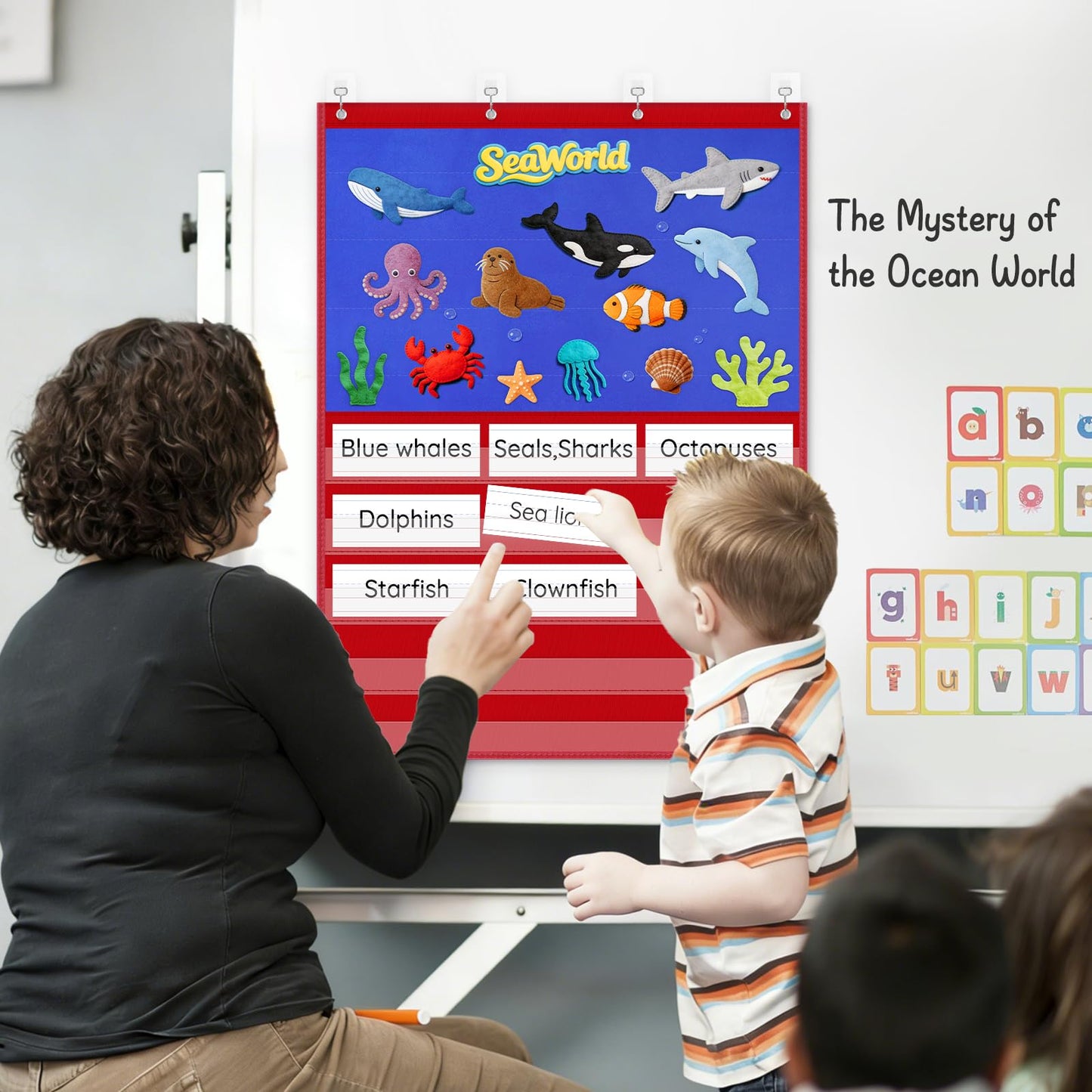 AUVCAS Felt Board for Wall – Classroom & Homeschool Pocket Chart, Flannel Board with 5 Clear Pockets & 4 Metal Grommets,Includes 15 Dry Erase Sentence Strips & 54 Adhesive Dots,37.5" x 27.8"