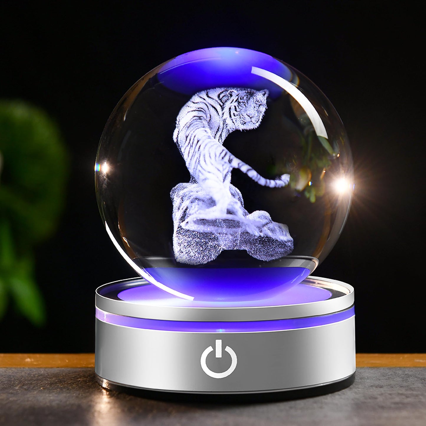 IFOLAINA Tiger Lovers Gifts for Men Women Birthday Anniversary 3D Crystal Ball White Tiger Figurine Lamps Decorations Animal Statue Presents for Him