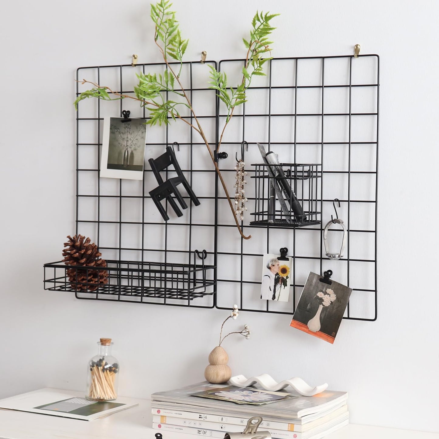 PEAUARL Metal Mesh Wall Grid Panel for Photo Display,Message Board,Size: 17.5" x 11.8",Pack of 2 (Black)
