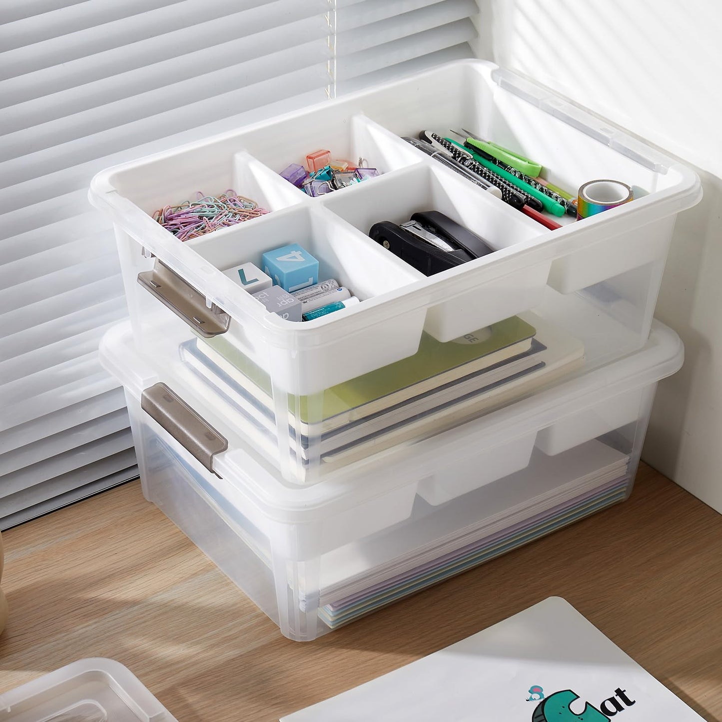 MACOPRO 17 QT Plastic Storage Box with Removable Tray, Bins with Lids, Clear Storage Container for Craft Organization, Beads, Tools, Sewing, and Playdoh, Art Supply Organizer (White, 1Pack-17QT)