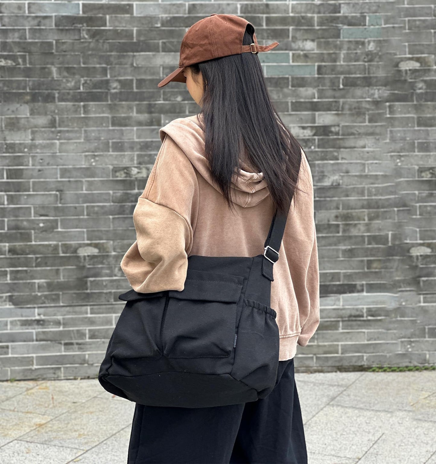 High Density Canvas Messenger Bag for Men/Women, 15 Inch Crossbody Shoulder Bag, Large Tote Bag for College/Travel/Work Daily Use（Black）