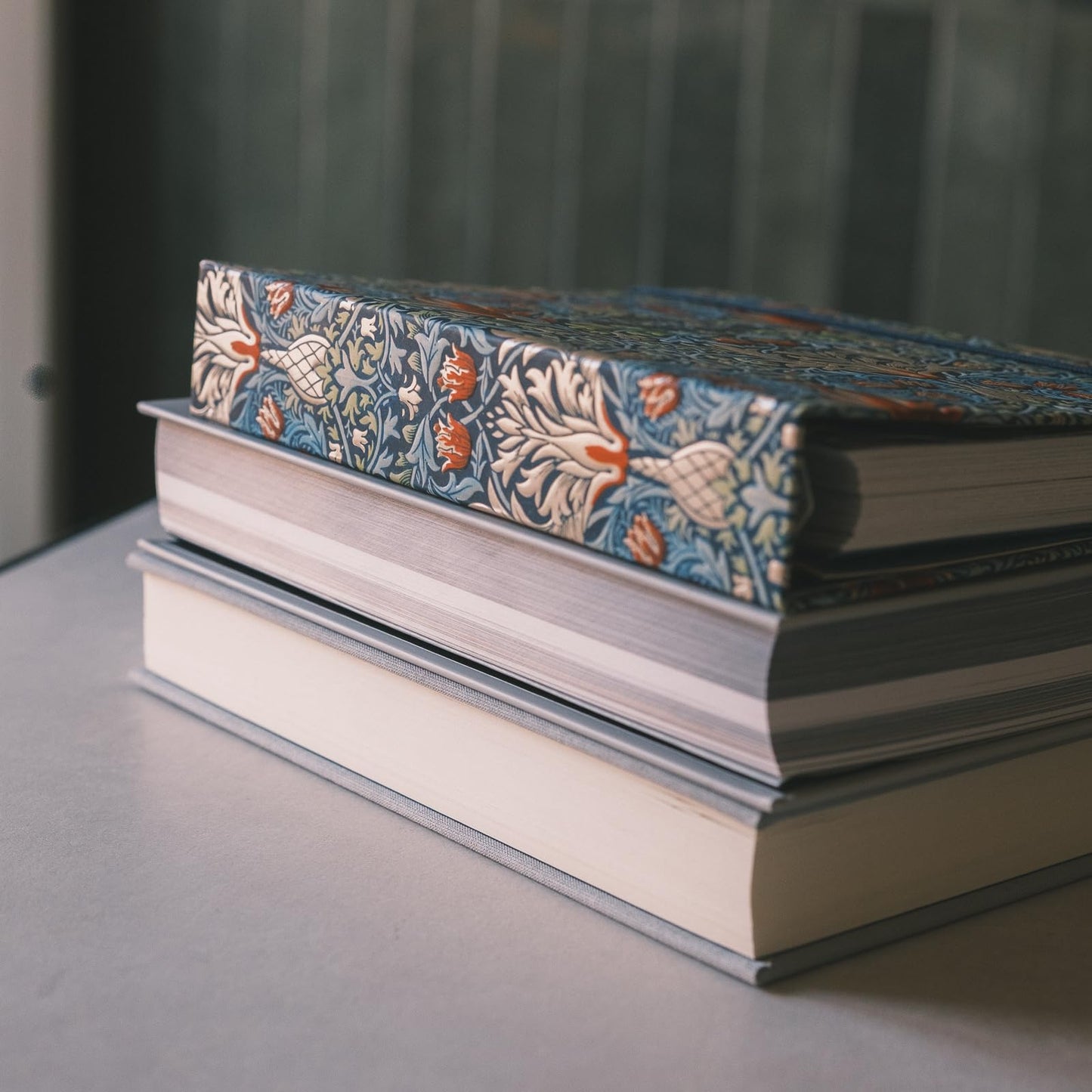 KOKONOTE Planner 2025-2026 William Morris Wall Art - Planner for Women 17 Month(Aug 25/ Dec 26) | Weekly & Monthly Academic planner 2025-2026 | 6.4" x 7.9" | Hardcover Agenda 2025 | Thick paper 120 g/m²