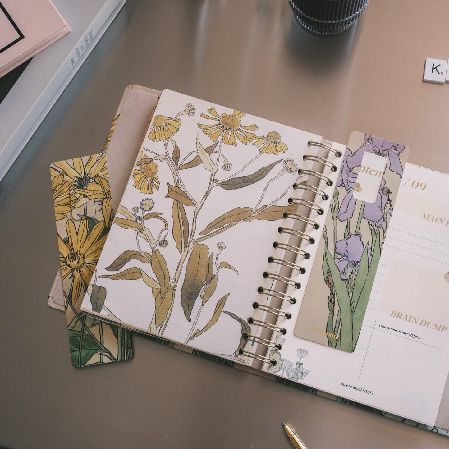 KOKONOTE Planner 2026-2027 Hannah Borger - Planner for Women 17 Month (Aug 26/ Dec 27) | Weekly & Monthly Academic Planner 2026-2027 | 6.4" x 7.9" | Hardcover Agenda 2026 | Thick paper 120 g/m²