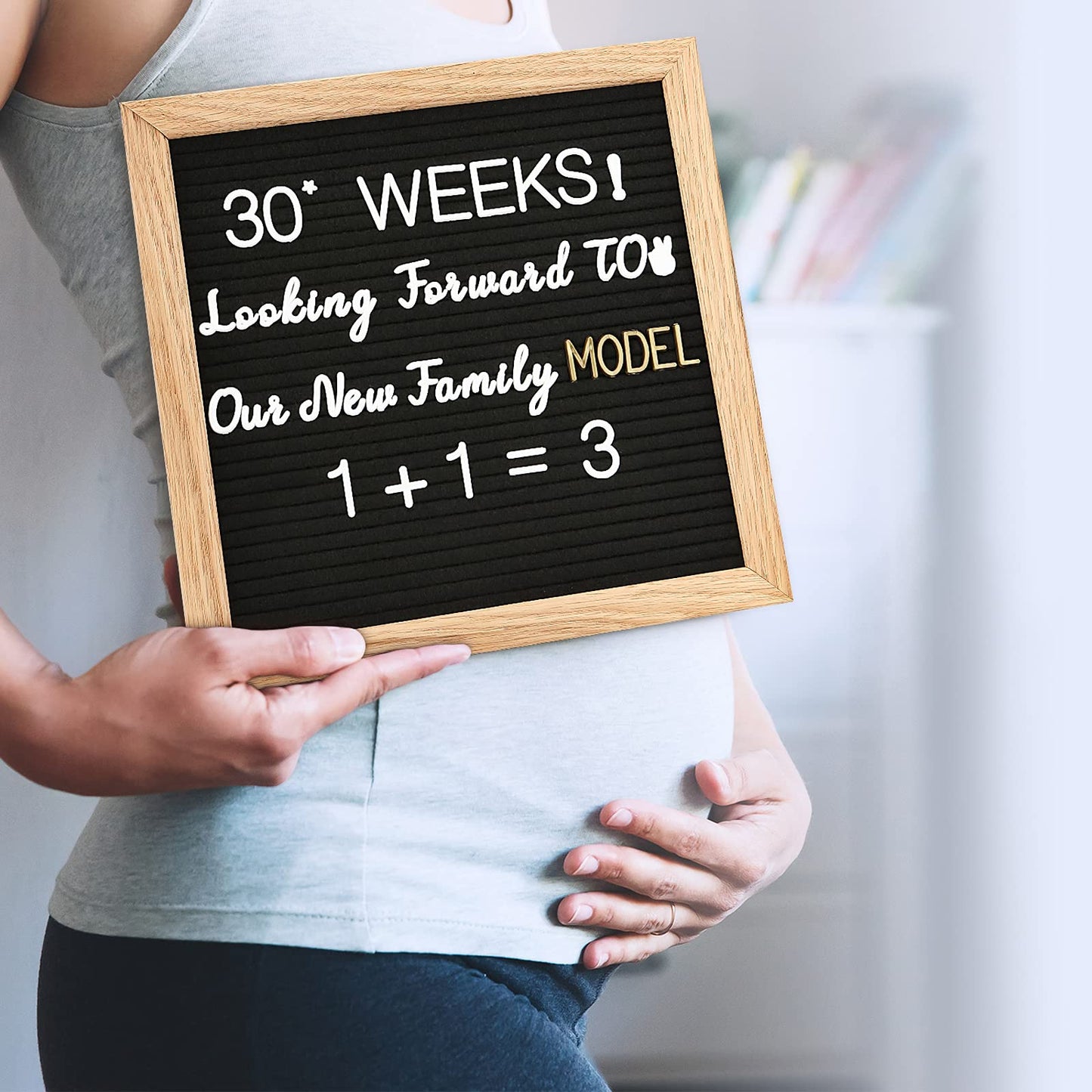 Felt Letter Board with Letters, Pre Cut & Sorted 725 Letters, First Day of School Board, Baby Announcement Sign, Pregnancy Announcement, Custom Signs & Wood Stand, 10x10in Message Board, Classroom Decor Sign Board