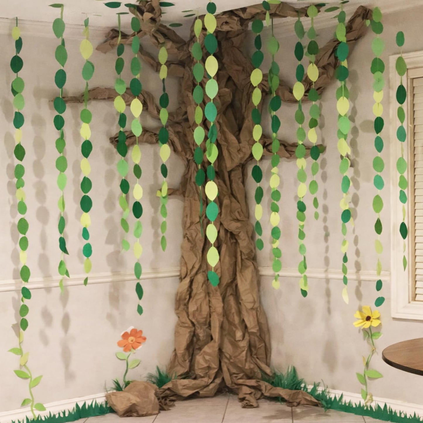 Suncalla Classroom Tree Bulletin Board Set DIY 3D Classroom Ceiling Wall Decor with Kraft Paper & Mounted Traceless Hooks for Jungle Safari Hawaiian Luau Party Supplies(Palm Leaves)