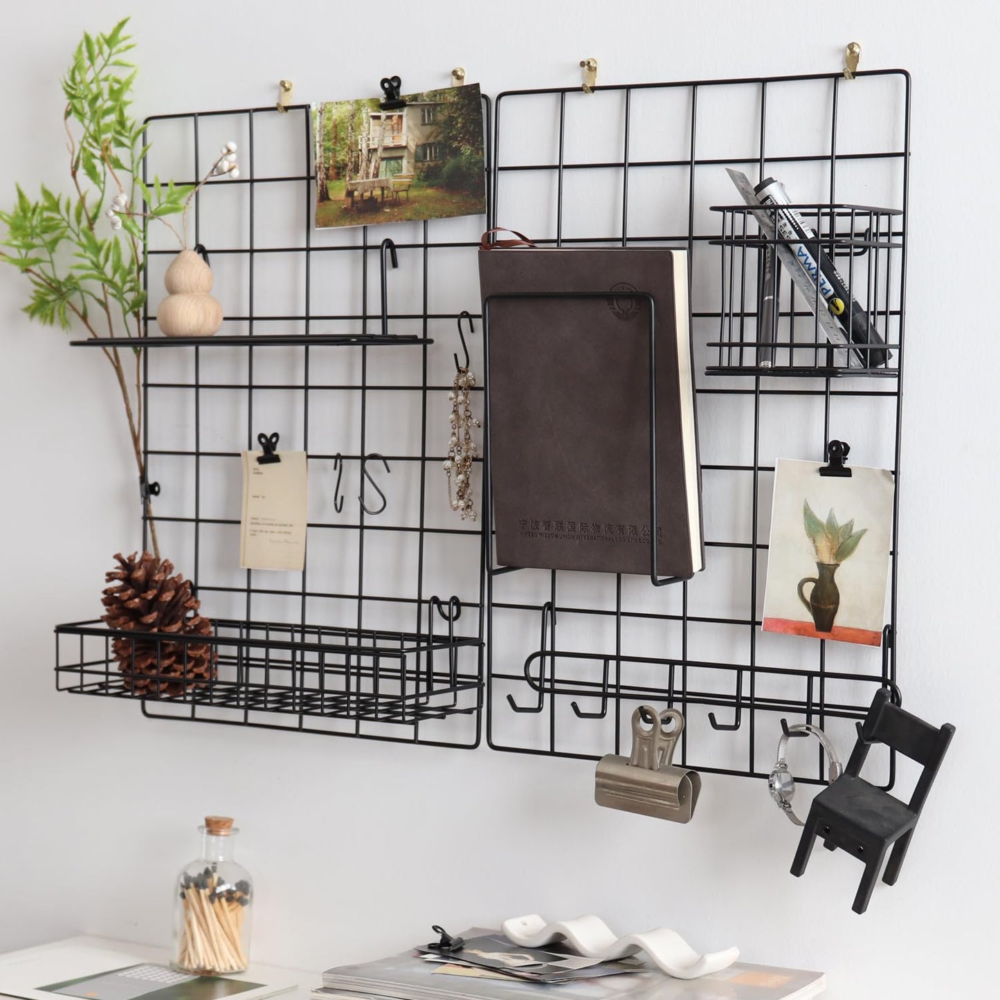 PEAUARL Metal Mesh Wall Grid Panel for Photo Display,Message Board,Size: 17.5" x 11.8",Pack of 2 (Black)