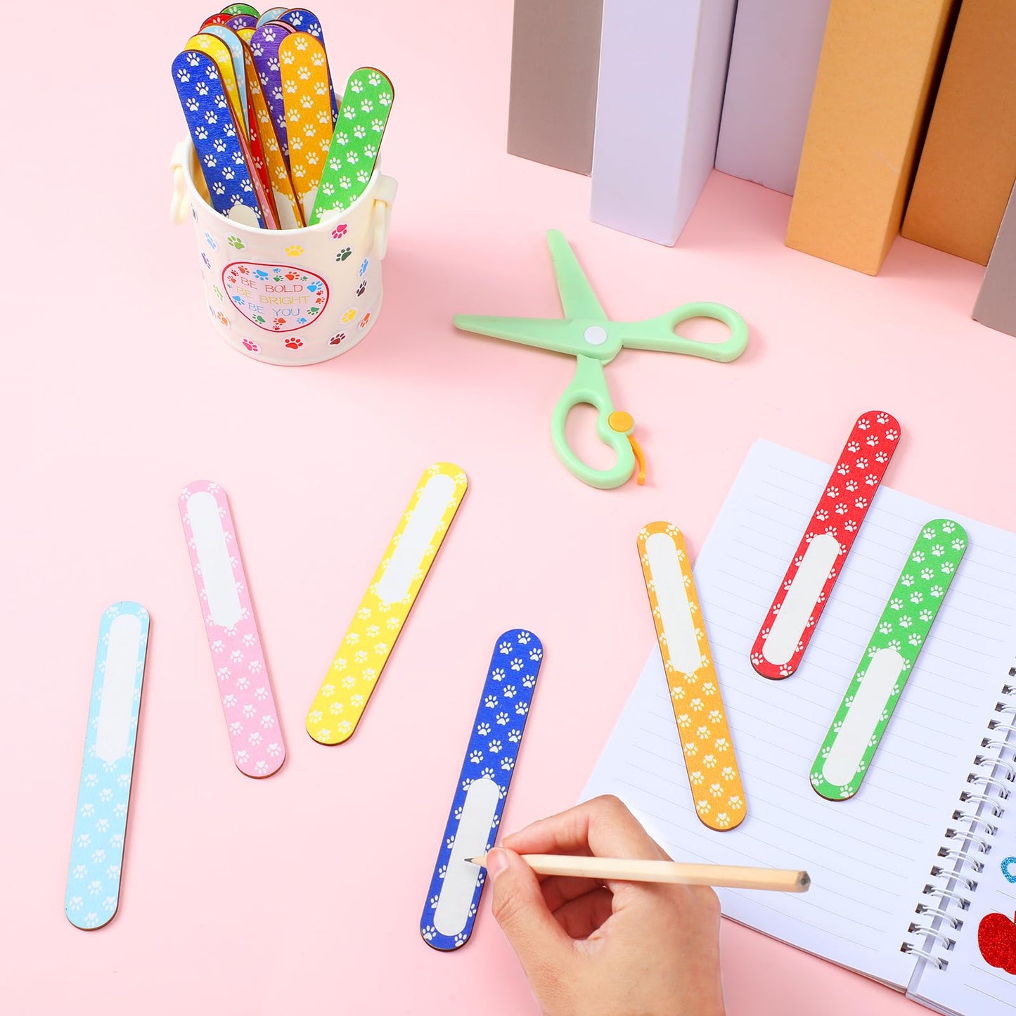 Ireer 122 Pcs Back to School Flip Name Sticks with Box and Sticker for Classroom Talking Flip Sticks Teacher Student Management Grouping Counting Tool Classroom Education Supplies(Paw Print)