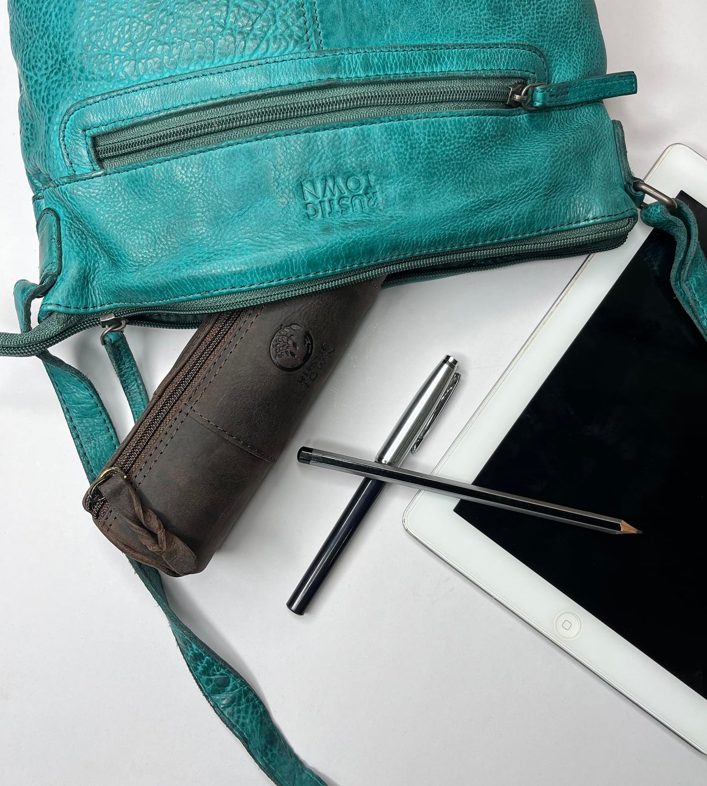 Leather Pencil Case - Full Grain Leather Zippered Pen Pouch - Stationery Bag Pen Holder for Work & Office, Walnut, M, Professional Pencil Case