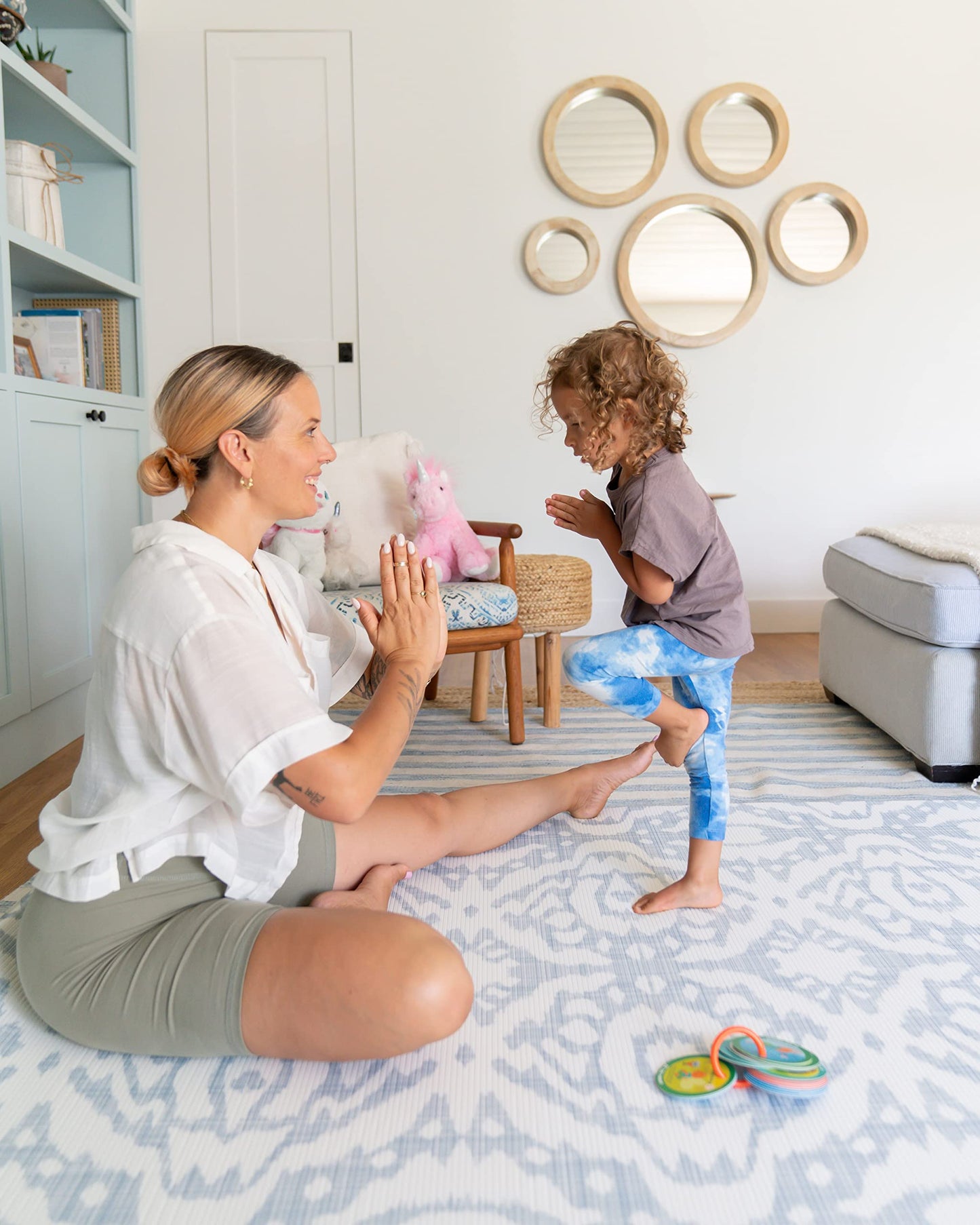 MOLLYBEE KIDS Preschool Yoga Cards for Kids, Set of 40 Poses and Activities, Beginner Yoga for Kids, Gifts for Ages 3+