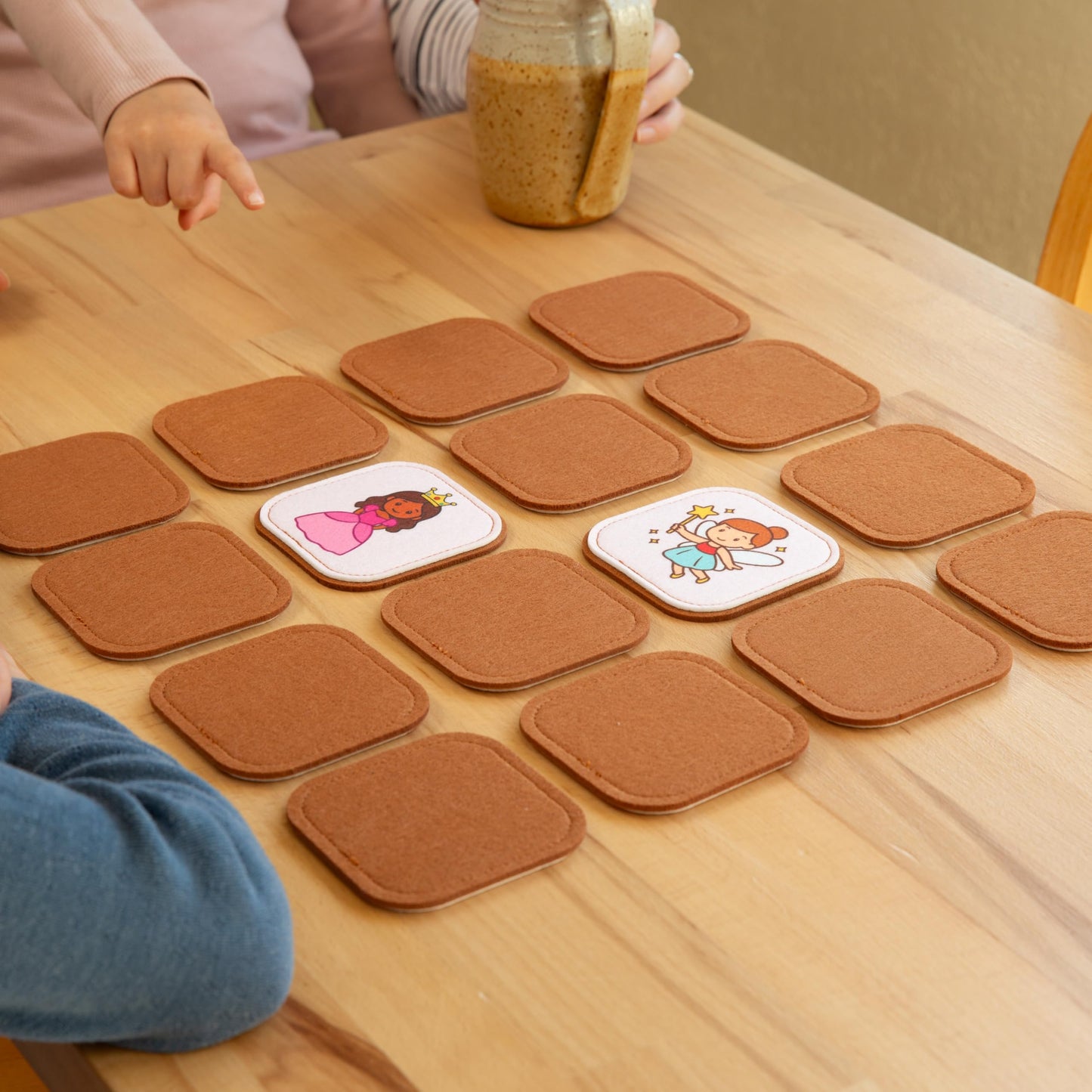 Felt Princess Matching Game for Toddlers – Fairy Tale Memory Game & Flash Cards – Soft and Safe for Ages 1+ – Montessori Preschool Learning Activity – Educational Princess Toy for Girls & Boys