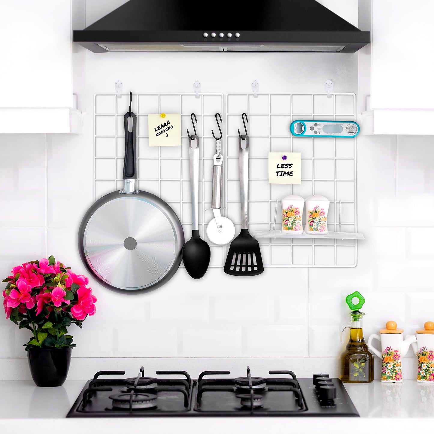 ODOXIA 2 Pack Wire Wall Grid Panel | Photos & Pictures Display Grid Wall Panels | White, Magnetic & Metal Grid | Photo Grid | Wire Board | Hanging Home, Office & Kitchen Décor