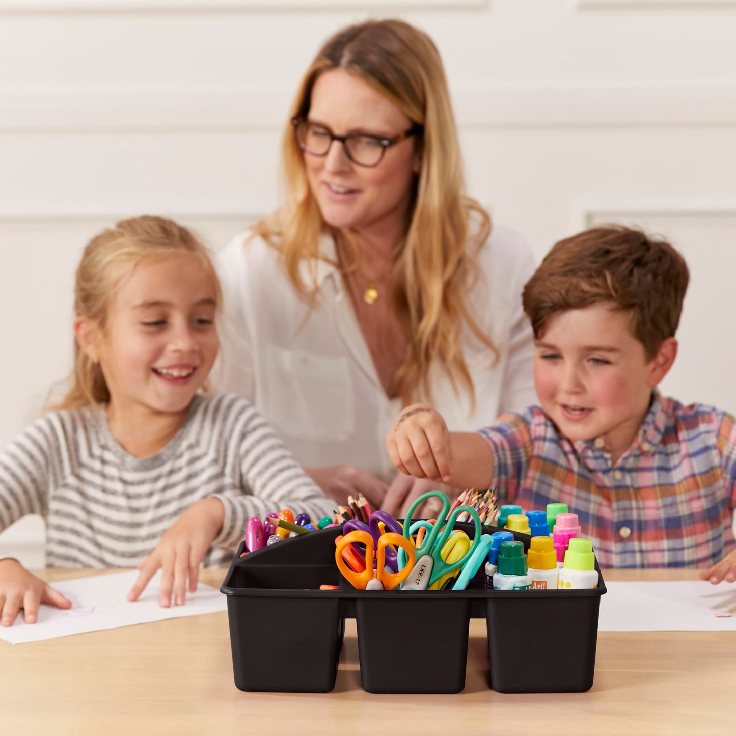 ECR4Kids 6-Compartment Large Plastic Caddy, Multipurpose Organization, Black, 6-Pack