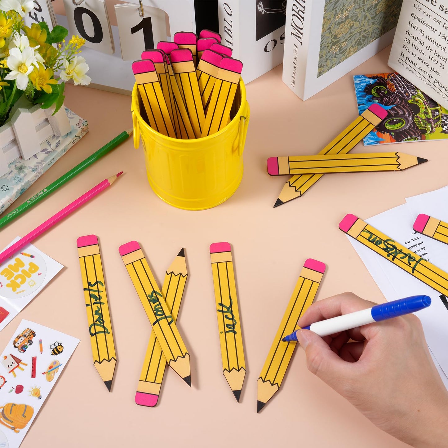 Jieting 101 Pcs Pencil Flip Name Sticks with Metal Holder and Sticker, Random Student Selector Pick Me Sticks for Teacher Classroom Management and Learning Activities
