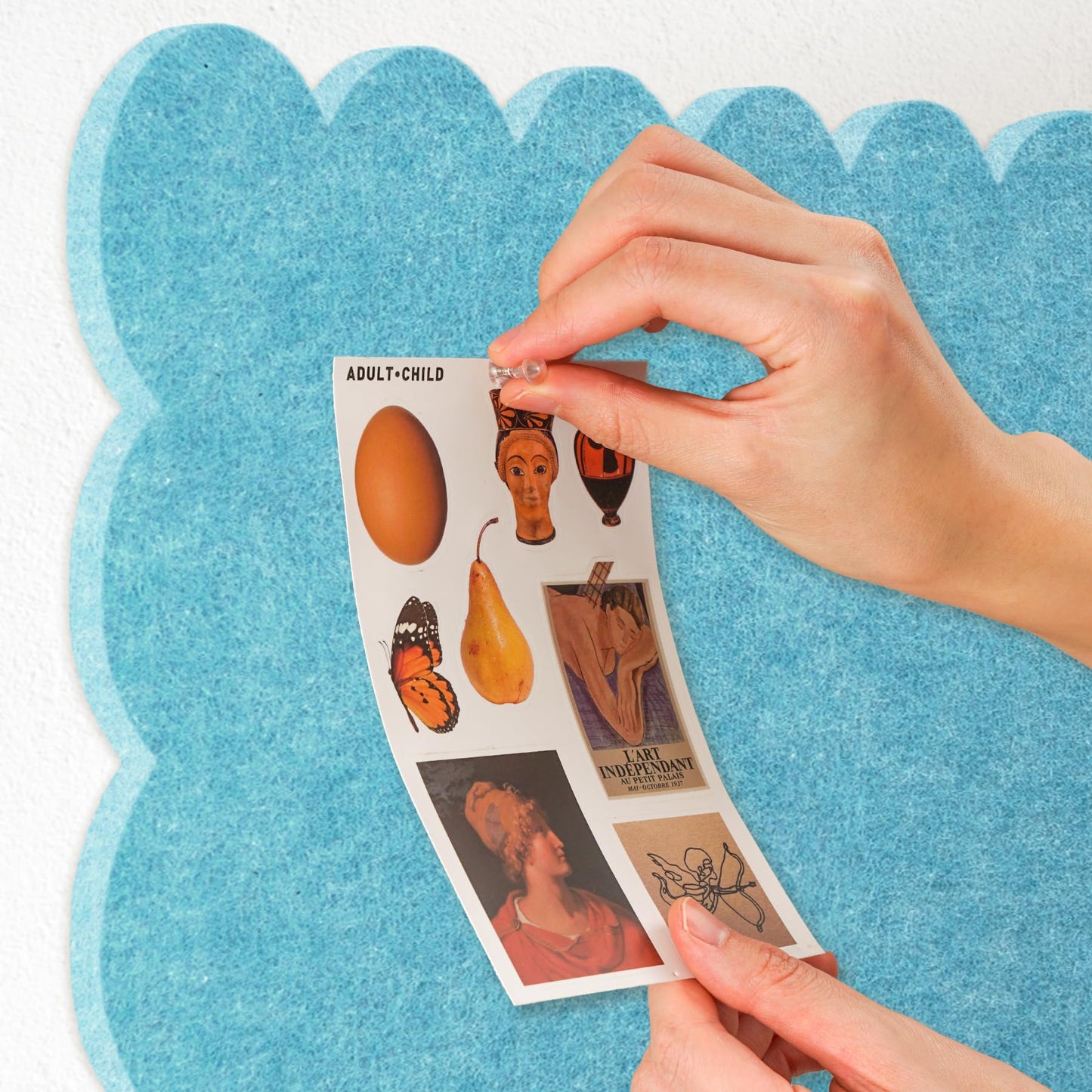 Lightomorrow Scalloped Bulletin Board, 24 x 18 Inches Felt Pin Board - Decorative Cork Alternative for Wall, Foldable Picture Self-Adhesive Vision Prayer Board with 20 Pushpins - Turquoise Blue