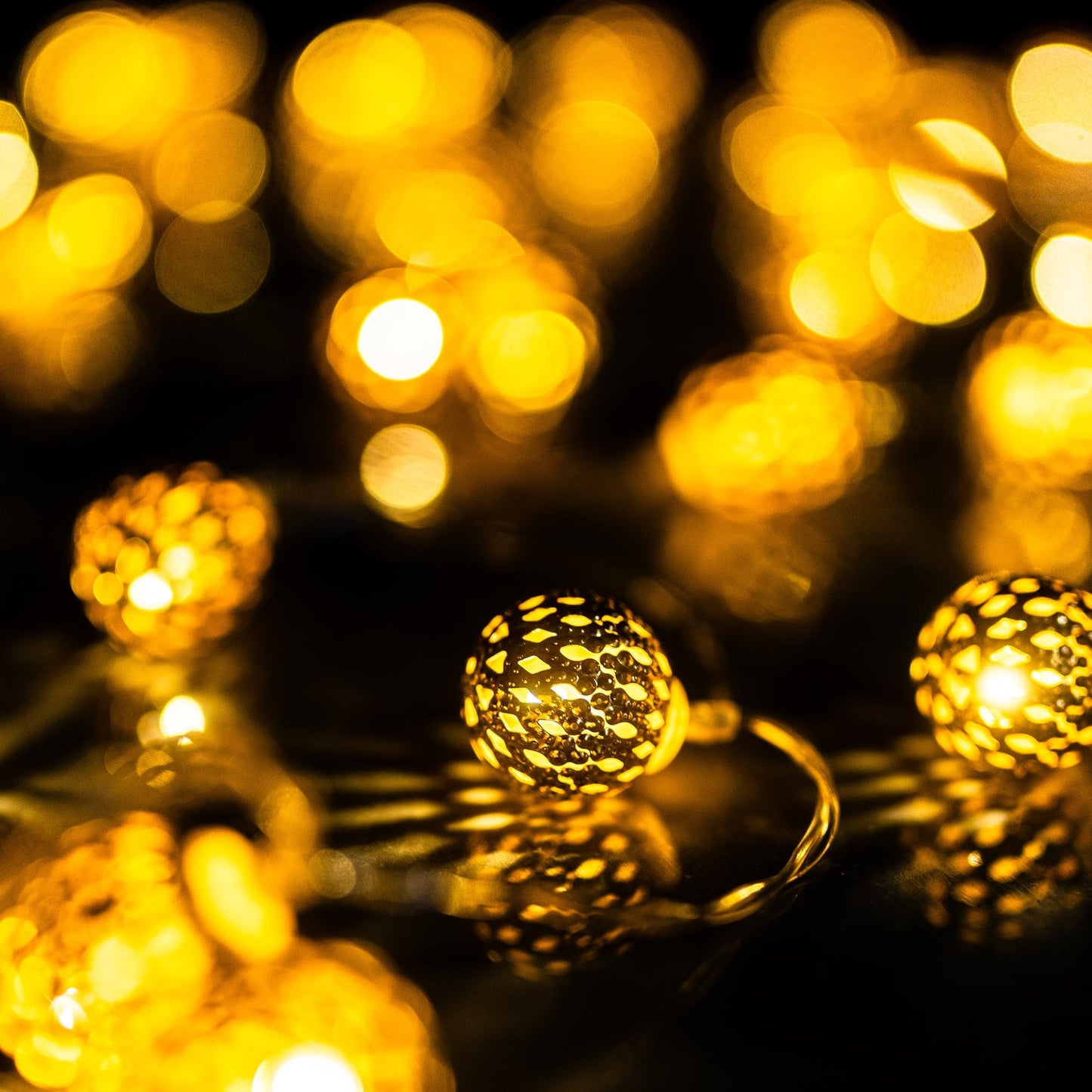 Dazzle Bright Moroccan String Lights, 50 LED 16 FT Warm White, Battery Powered, Waterproof, 8 Modes for Indoor Outdoor Xmas Tree
