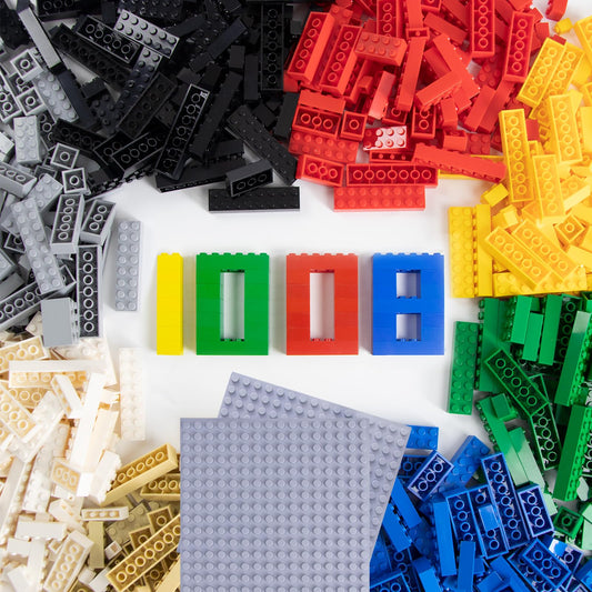 Cabeeskii 1008 Pieces Classic Building Blocks Bulk with 2 Baseplates, Building Bricks in 7 Size and 8 Color, Compatible with All Major Bricks, for Kids & MOC Lovers