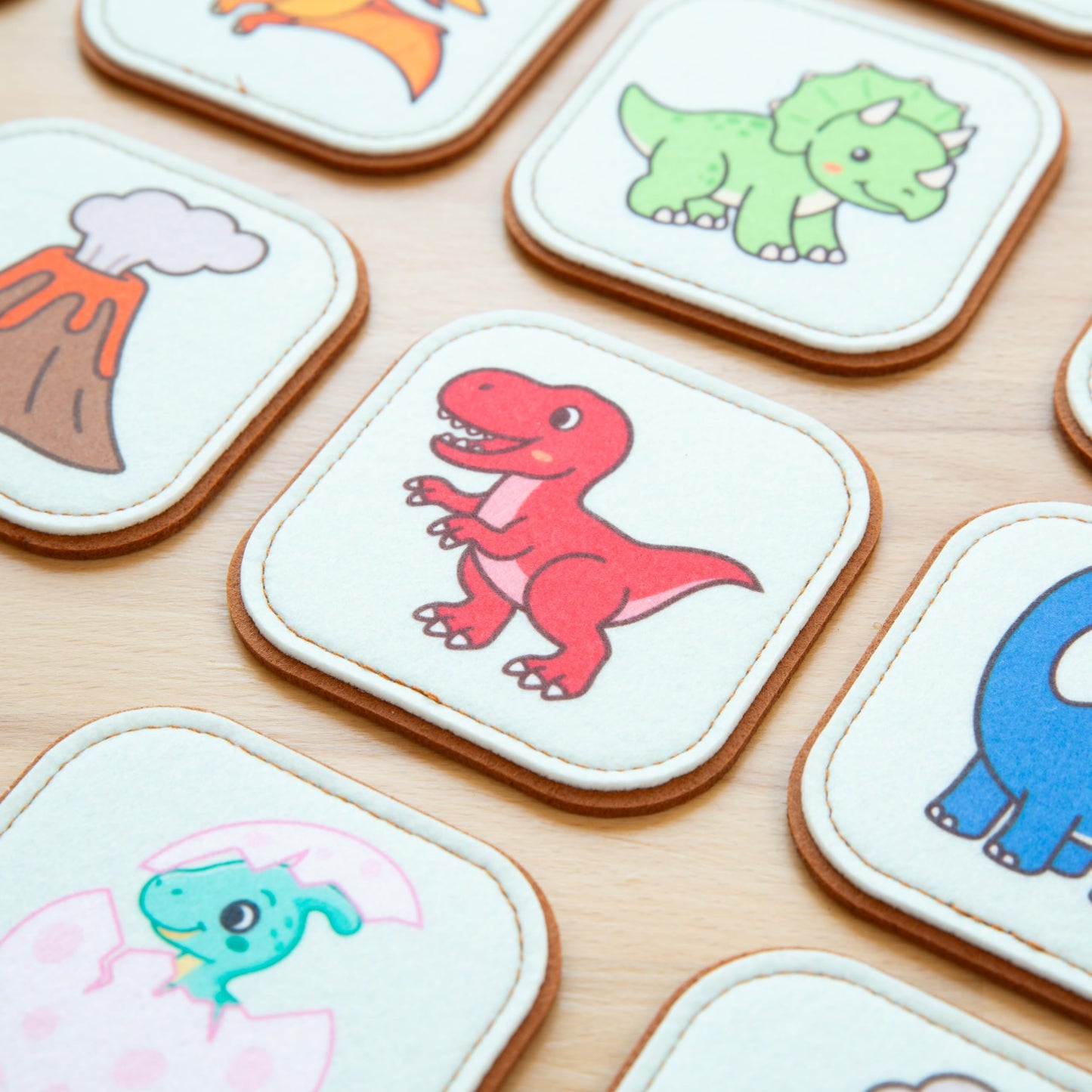 Peapod Play Felt Dinosaur Matching Game for Toddlers – Dino Memory Game & Flash Cards – Soft and Safe for Ages 1+ – Montessori Preschool Learning Activity – Educational Dinosaur Toy for Girls & Boys