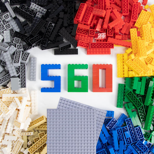Cabeeskii 560 Pieces Classic Building Blocks Bulk with 2 Baseplates, Building Bricks in 7 Size and 8 Color, Compatible with All Major Bricks, for Kids & MOC Lovers