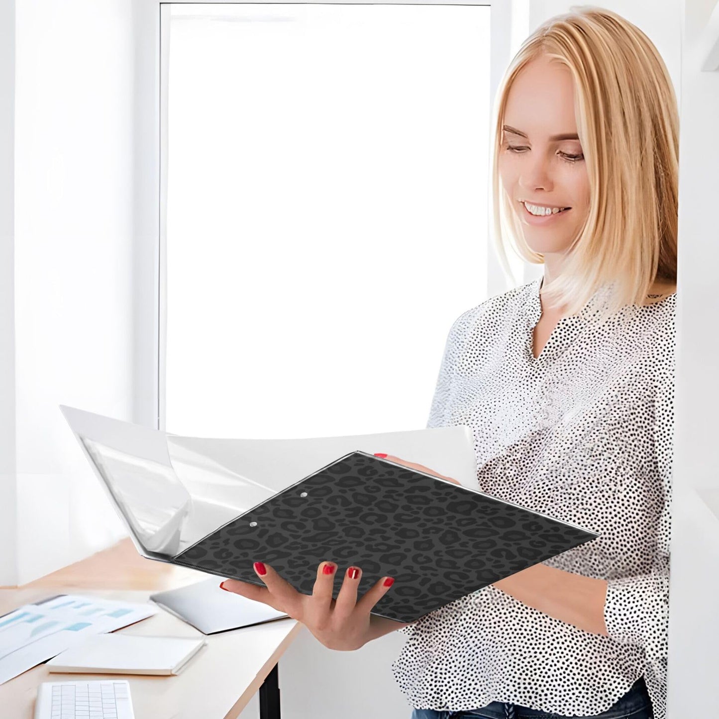 Black Cheetah Round Ring Binders 1.5 Inch Leopard 3 Ring Clipboard Binder for Office School Work Supplies File Folder 200 Sheet Capacity