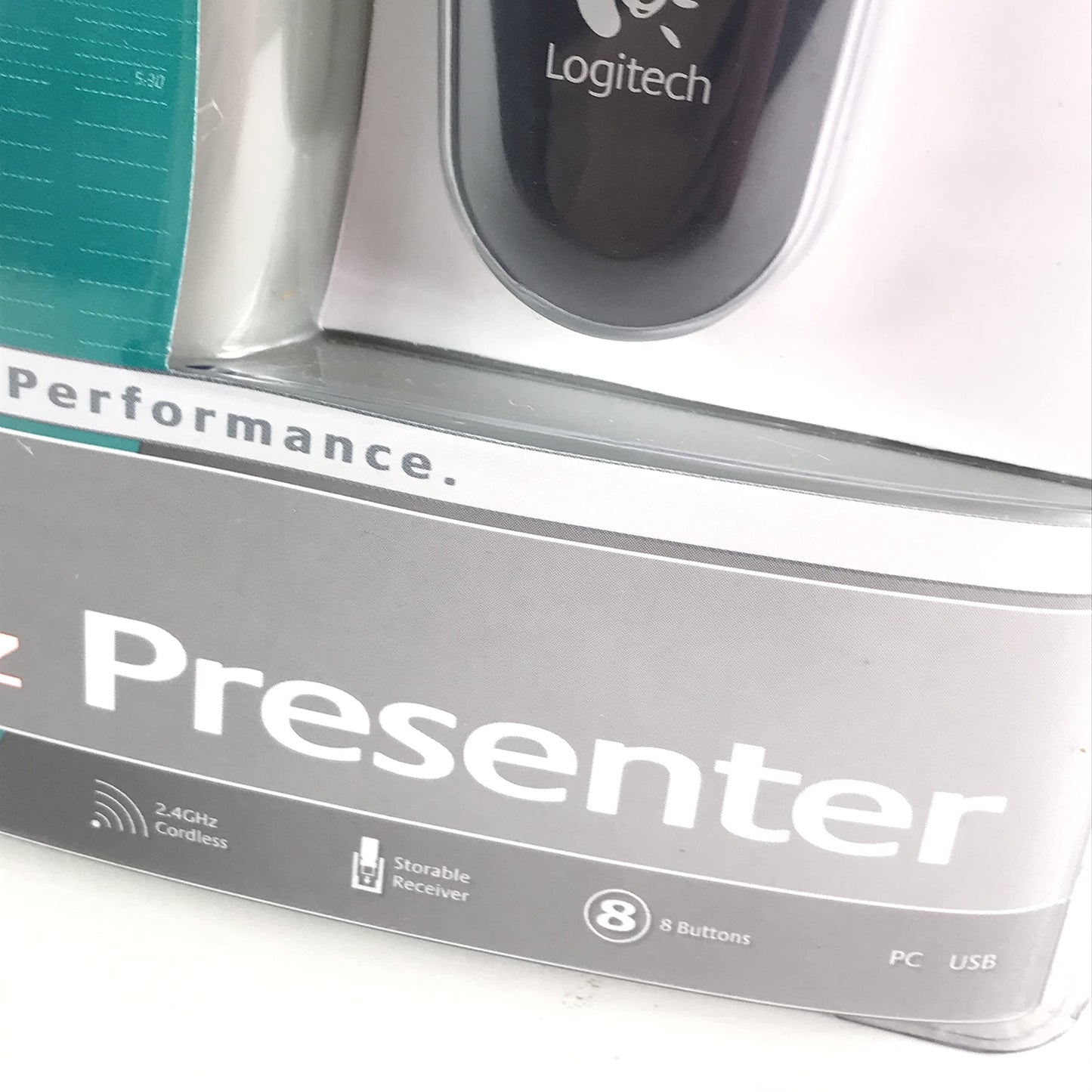 Logitech 2.4 GHz Cordless Presenter (Black)