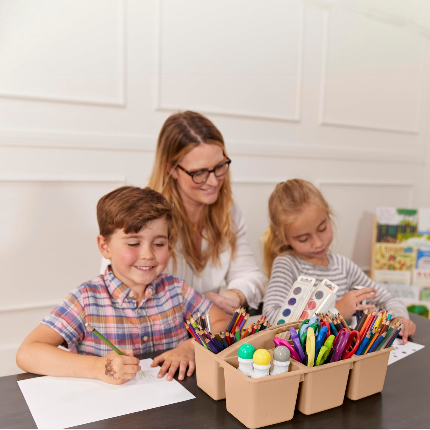 ECR4Kids 6-Compartment Large Plastic Caddy, Multipurpose Organization, Earthtone, 6-Pack