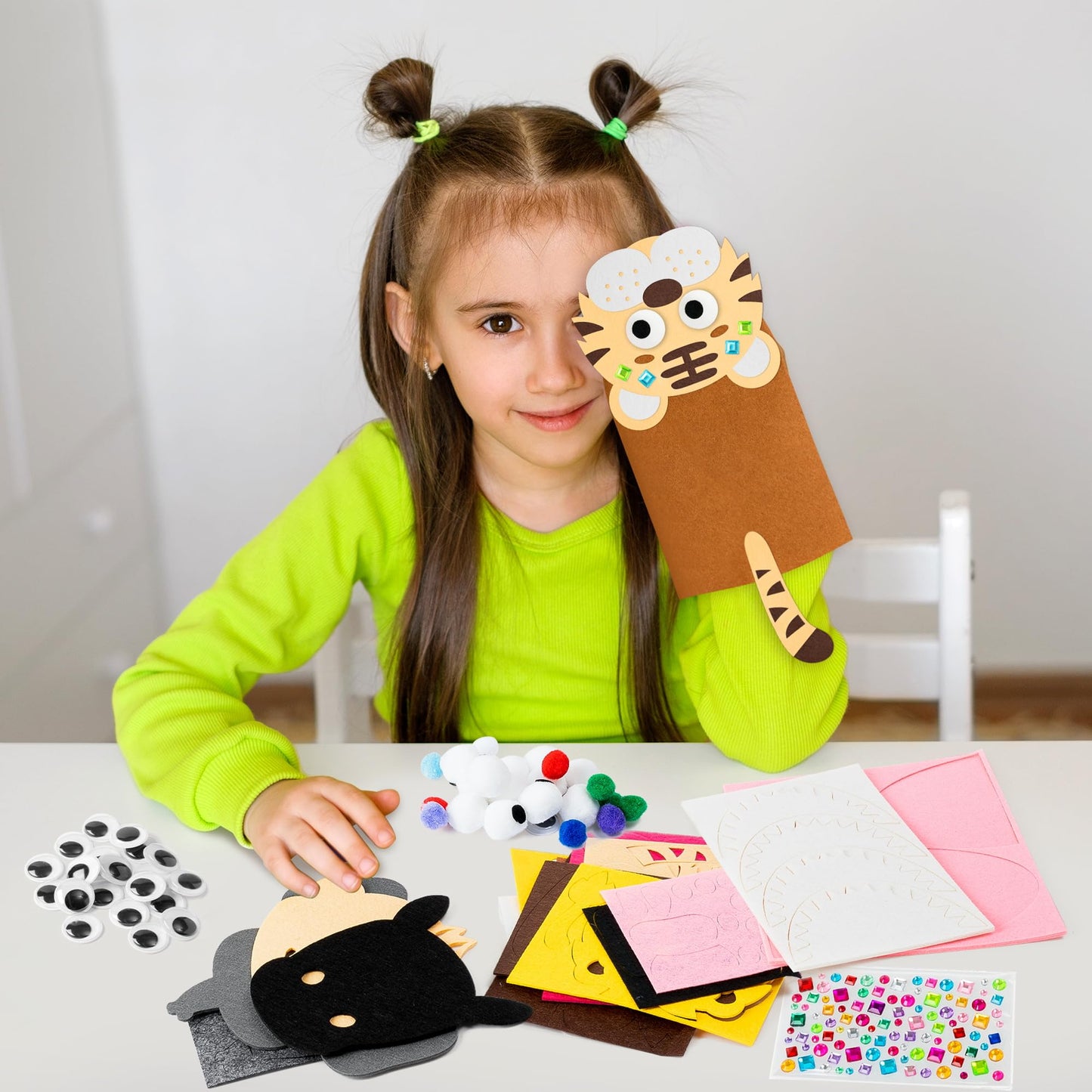 WATINC 6Pcs Hand Puppet Making Kit, Art Craft Felt Sock Puppet Toys, Creative DIY Make Your Own Pompoms Wiggle Googly Eyes Storytelling Role Play Party Supplies Gift for Girls Boys (Wild Animals A)