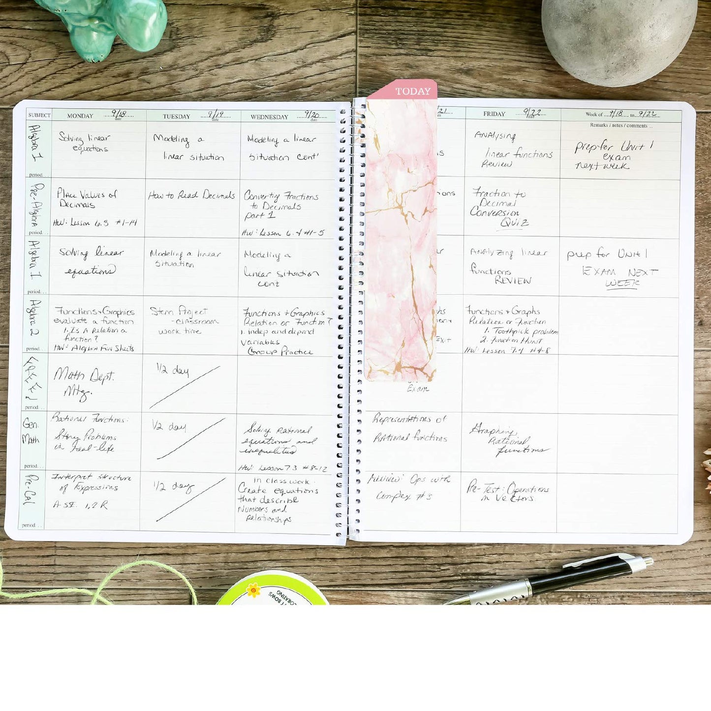 Elan Publishing Company HARDCOVER 7 Period Teacher Lesson Planner - Days Horizontally Across the Top with Bonus Clip-in Bookmark (Pink Marble)