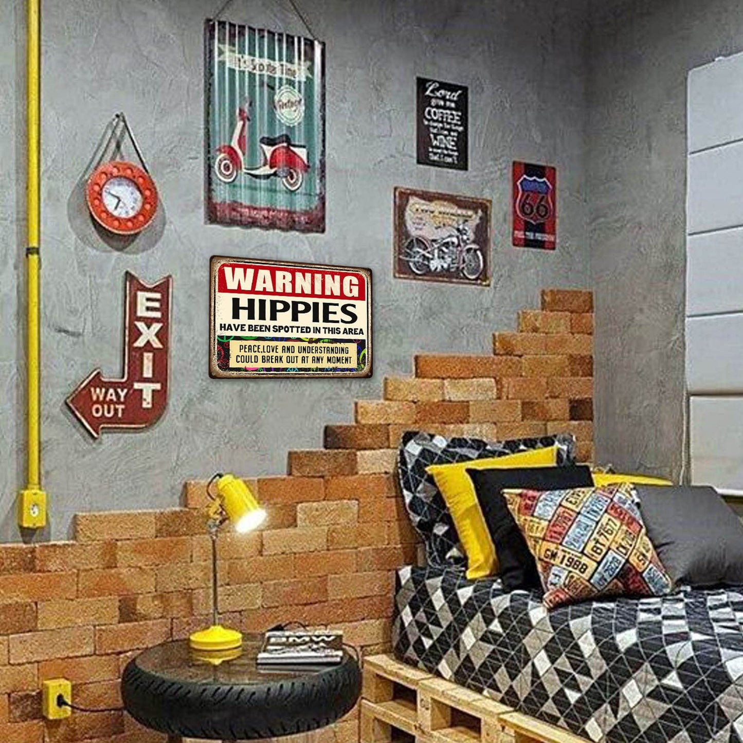 Hippie Metal Tin Sign Warning Signs Welcome Decorative Sign & Plaques Funny Hippies Use Side Door Signs Warning Hippies Have Been Spotted In This Area Sign Stone House Wall Decoration 8 X 12 In