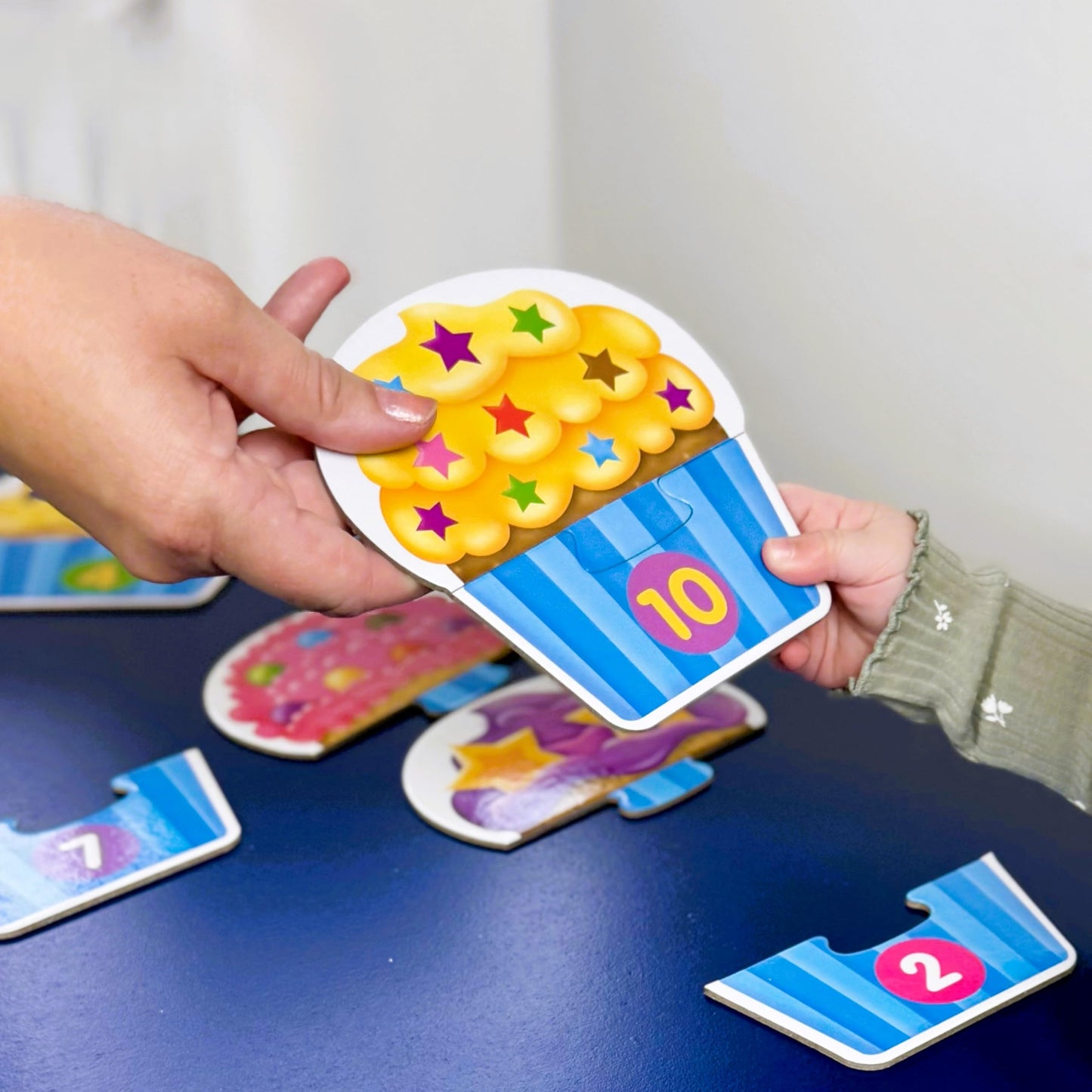 The Learning Journey: My First Match It - Counting Cupcakes- 15 Piece Self-Correcting Matching Puzzles - First Learning Toys for Toddlers 2-5 - Award Winning Toys