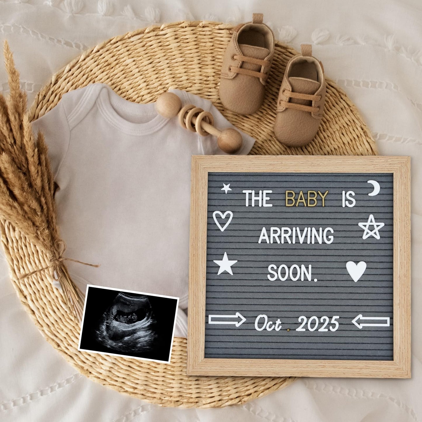 Grey Changeable Felt Letter Board, 10x10 Inch, 725 Pre-Cut & Sorted Letters, First Day of School, Classroom Decor, Message Sign