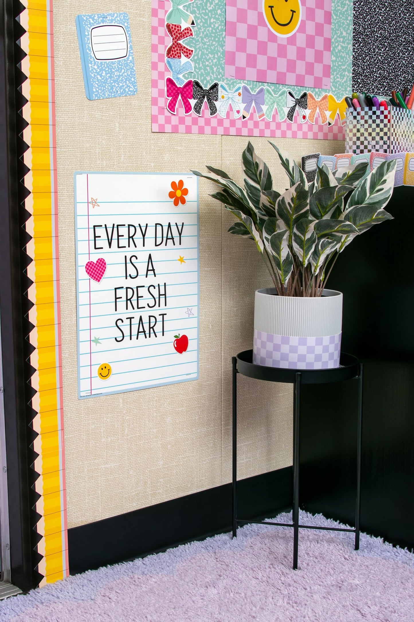 Teacher Created Resources Cool for School Positive Sayings Educational Poster Pack (TCR9326)